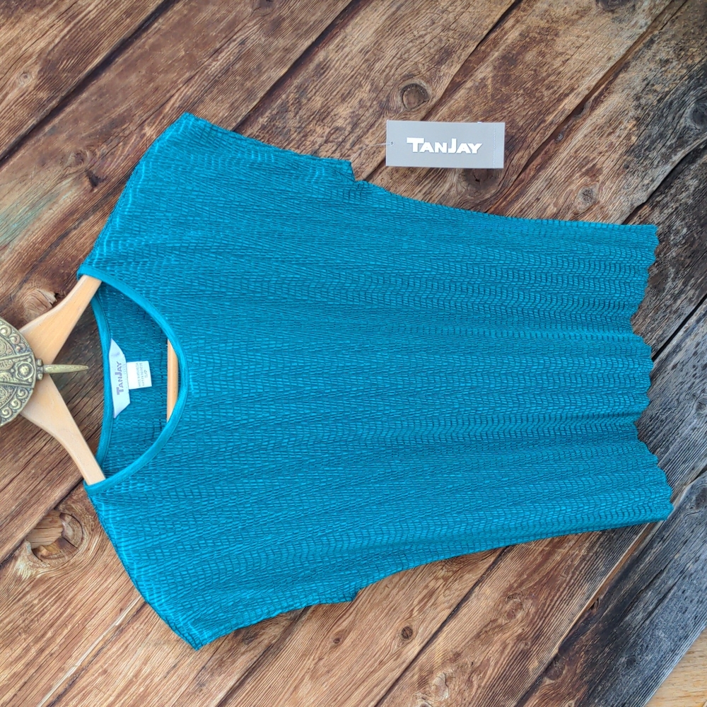 TanJay sleeveless jewel -turquoise stretchy top with texture